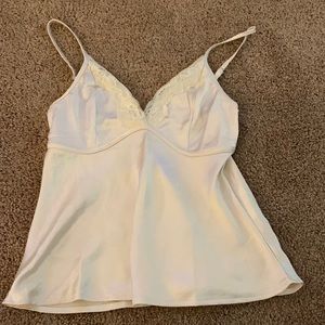 Princess Polly cream tank top with lace detail - size 6, never been worn